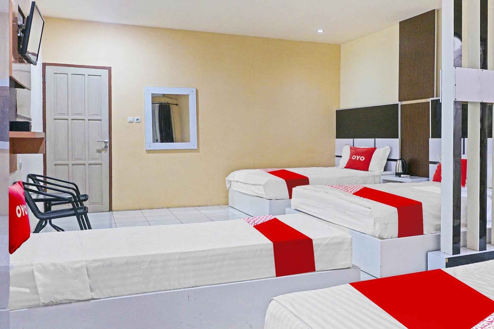 Hotel Grand Saota Syariah Soppeng RedPartner Lalabata Bagian luar foto