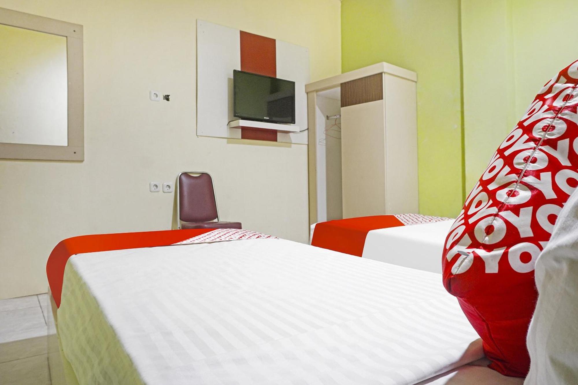 Hotel Grand Saota Syariah Soppeng RedPartner Lalabata Bagian luar foto